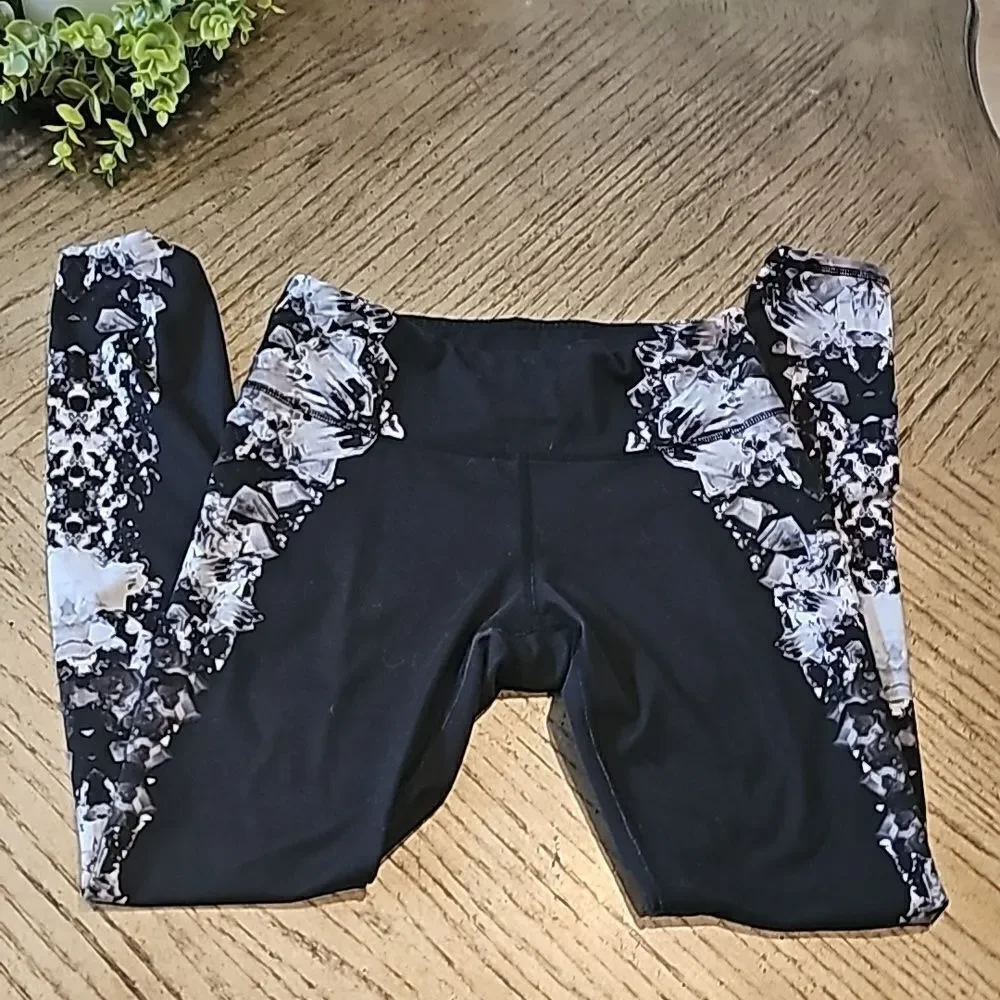 Black Alo gemstone leggings size S